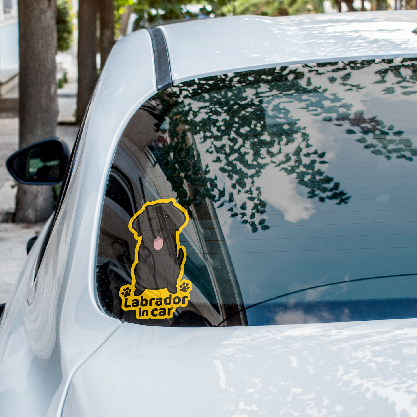 Labrador in car 拉布拉多汽車貼紙(車內反貼)