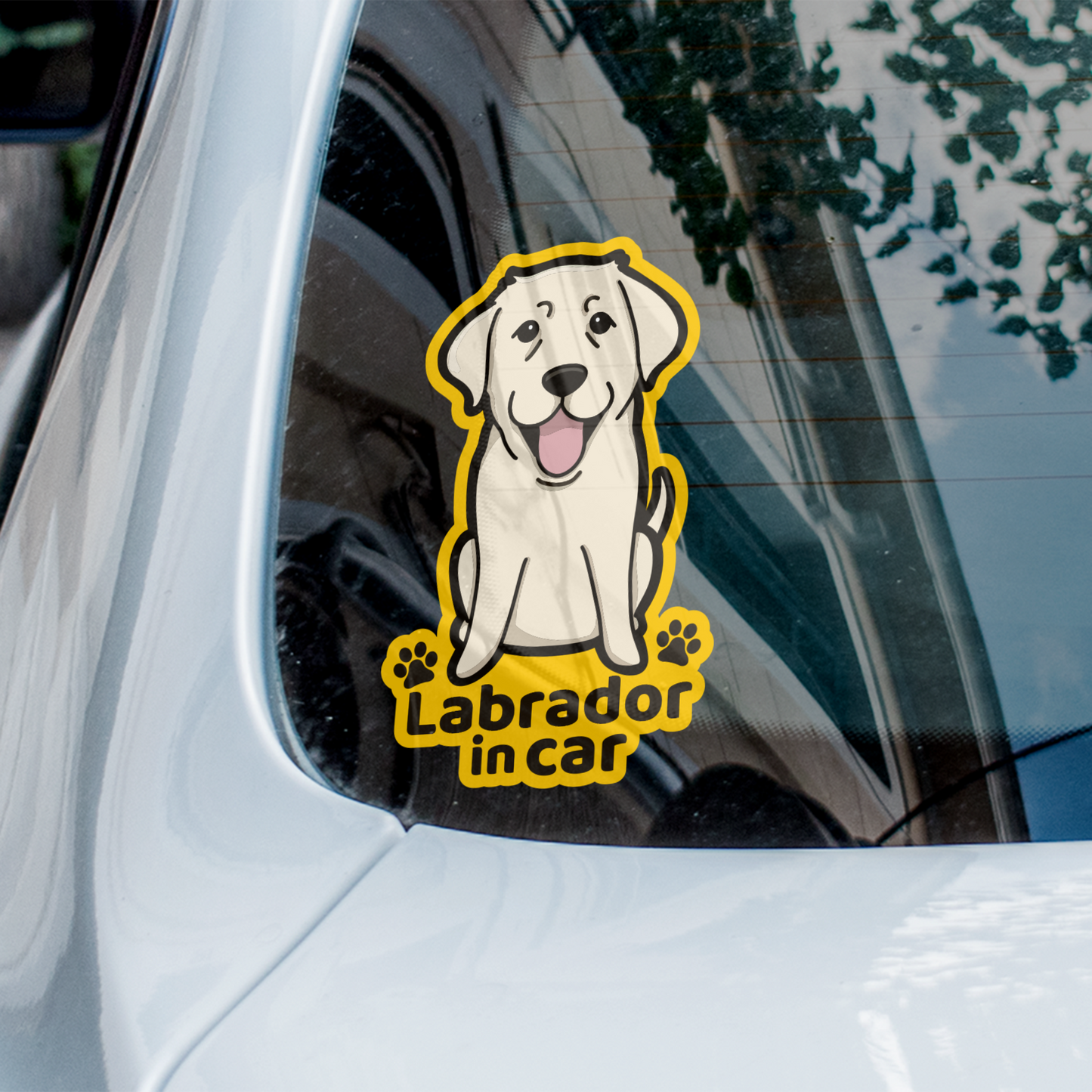 Labrador in car 拉布拉多汽車貼紙(車內反貼)